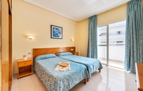 Nice apartment Ibiza city center close to the beach LUMAIBZ Bedroom4 - LeibTour: TOP aparthotels in Ibiza