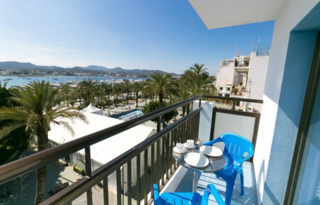 Nice apartment city downtown with pool SAN ANTONIO BLAPFESA View 2 2 - LeibTour: TOP aparthotels in Ibiza