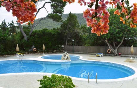 PCLLCLO pool - LeibTour: TOP aparthotels in Ibiza
