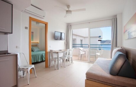 PLBESAN 1 Bedroom 9 - LeibTour: TOP aparthotels in Ibiza
