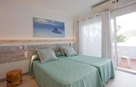 PLBESAN Studio 5 - LeibTour: TOP aparthotels in Ibiza