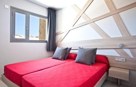 RYDOWNIB 2 Bedrooms Sea View 4 - LeibTour: TOP aparthotels in Ibiza