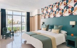 SAMARCL 13 - LeibTour: TOP aparthotels in Ibiza