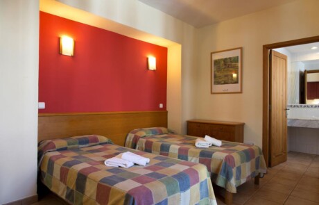 SCMAPTSA 20 - LeibTour: TOP aparthotels in Ibiza