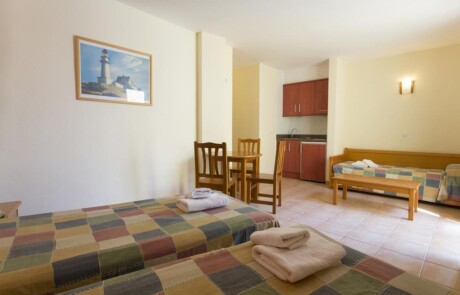 SCMAPTSA 6 - LeibTour: TOP aparthotels in Ibiza