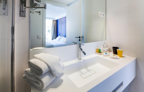 SDSTUBZ 2B 10 1 - LeibTour: TOP aparthotels in Ibiza