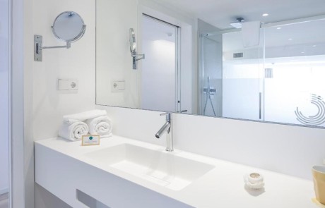 SDSTUBZ ST 16 - LeibTour: TOP aparthotels in Ibiza