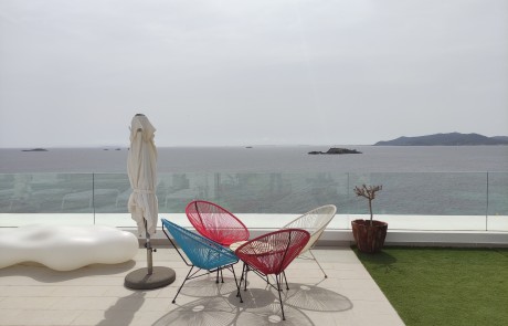 SDSTUBZ terrace front view - LeibTour: TOP aparthotels in Ibiza