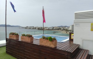 SDSTUBZ terrace pool - LeibTour: TOP aparthotels in Ibiza