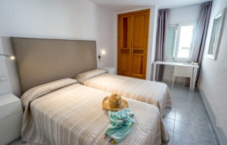 SEDUQPL 1 1 - LeibTour: TOP aparthotels in Ibiza