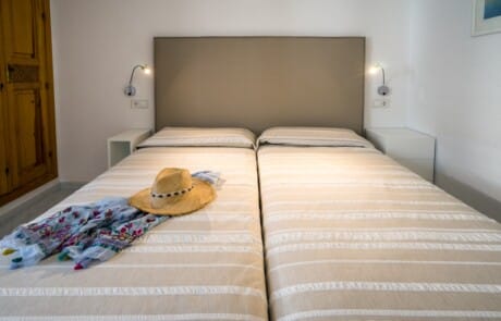 SEDUQPL 22 1 - LeibTour: TOP aparthotels in Ibiza