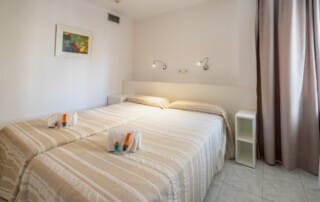SEDUQPL 8 - LeibTour: TOP aparthotels in Ibiza