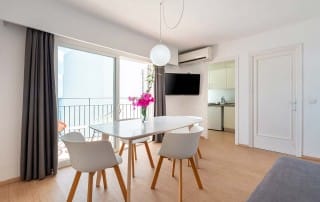 SLVNTIBZ PS2 6 1 - LeibTour: TOP aparthotels in Ibiza