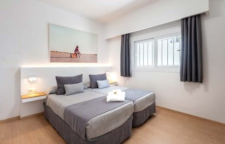 SLVNTIBZ PS3 10 - LeibTour: TOP aparthotels in Ibiza