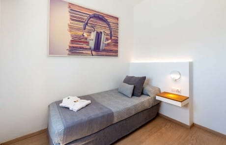 SLVNTIBZ PS3 4 - LeibTour: TOP aparthotels in Ibiza