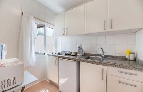 SLVNTIBZ PS3 7 - LeibTour: TOP aparthotels in Ibiza