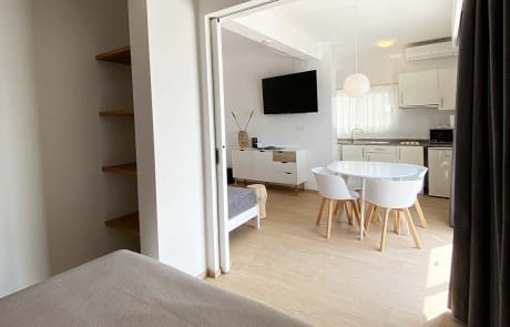 SLVNTIBZ SS2 6 - LeibTour: TOP aparthotels in Ibiza