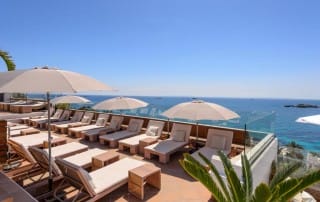 SLVNTIBZ pool area - LeibTour: TOP aparthotels in Ibiza