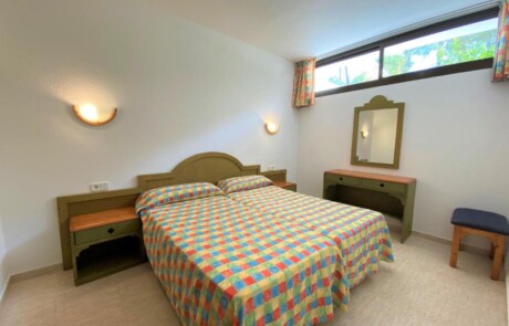 SMUGPAR AP6 - LeibTour: TOP aparthotels in Ibiza