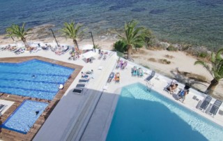 Stunning Apartment Playa den Bossa sea view PlayaJaS 8 - LeibTour: TOP aparthotels in Ibiza