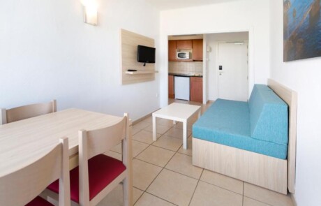 TRAMSAN 1 Bedroom Apartment 4 - LeibTour: TOP aparthotels in Ibiza