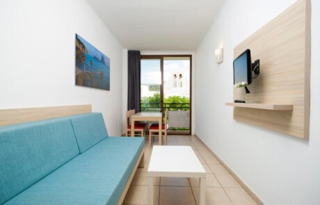 TRAMSAN 1 Bedroom Apartment 8 - LeibTour: TOP aparthotels in Ibiza