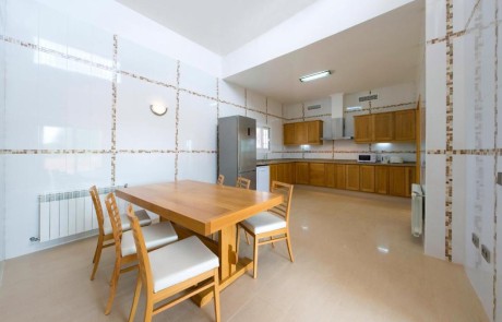 VIL ESCNL12 - LeibTour: TOP aparthotels in Ibiza