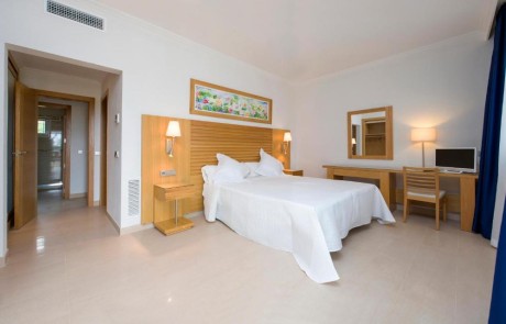 VIL ESCNL3 - LeibTour: TOP aparthotels in Ibiza