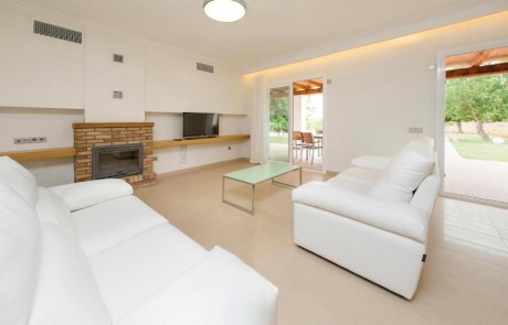 VIL ESCNL8 - LeibTour: TOP aparthotels in Ibiza