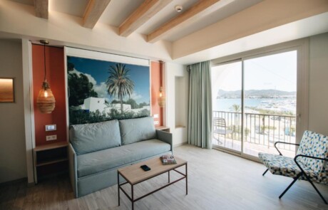 WHAPFESA Premium Apartment sea view - LeibTour: TOP aparthotels in Ibiza