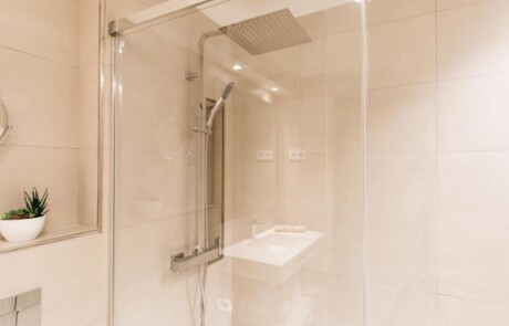 WHAPFESA Studio Premium Sea View 7 - LeibTour: TOP aparthotels in Ibiza