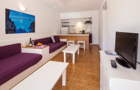 comfort one bedroom apartment CALVADAP 2 - LeibTour: TOP aparthotels in Ibiza