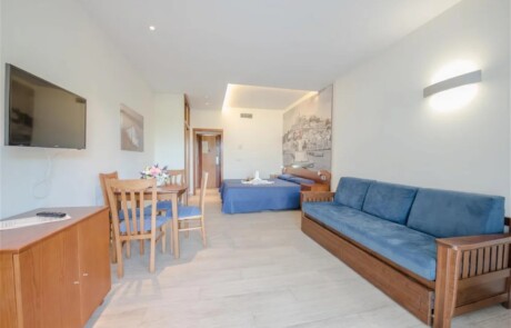 elpicllo studio 8 - LeibTour: TOP aparthotels in Ibiza