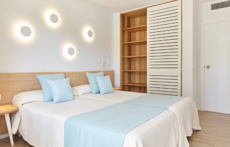 new comfort one bedroom apartment q3xv05pr47 - LeibTour: TOP aparthotels in Ibiza