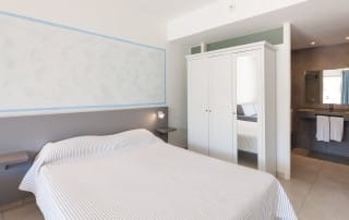 superior studio CALVADAP 6 1 - LeibTour: TOP aparthotels in Ibiza
